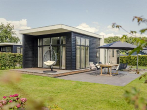 Bungalow with nice garden near the forest